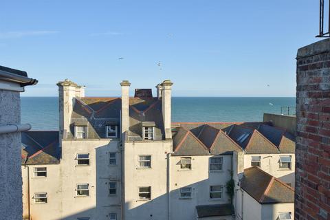 2 bedroom flat for sale, St. Margarets Road, St. Leonards-On-Sea