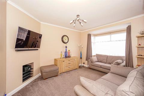 3 bedroom semi-detached house for sale, Bexhill Road, St. Leonards-On-Sea