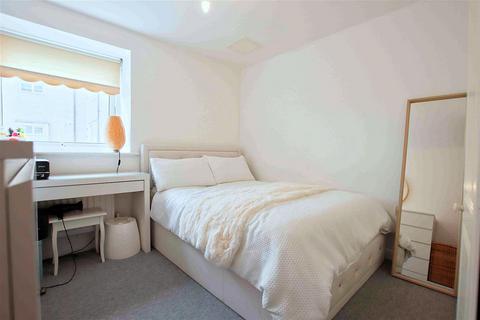 1 bedroom flat for sale, Hepburn Court,Station Road, Borehamwood