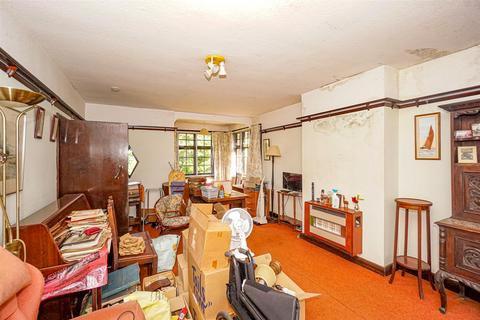 2 bedroom detached bungalow for sale, Mill Lane, Hastings