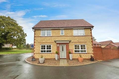 3 bedroom detached house for sale, Filbert Street, Chippenham SN15