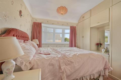 3 bedroom end of terrace house for sale, Kingsway West, York