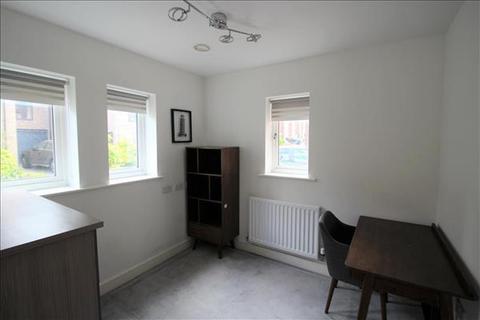 4 bedroom terraced house to rent, Guardhouse Way, Mill Hill, NW7