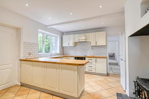 4 bedroom detached bungalow for sale, Orchard Bungalow, Hilton, Bridgnorth