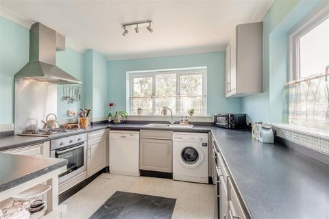 3 bedroom semi-detached house for sale, Woolley Road, Maidstone