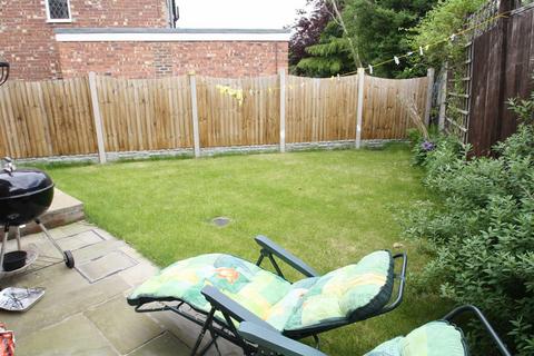 3 bedroom house to rent, Poplar Avenue, Wilmslow, Cheshire