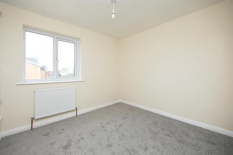 7 Stuart Close, Trowbridge, BA14 7NF