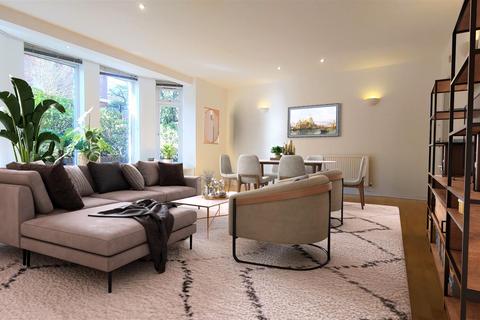 3 bedroom flat to rent, Daleham Gardens, NW3, Belsize Park