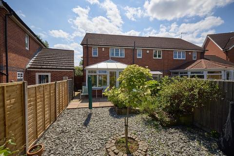 3 bedroom end of terrace house for sale, Canal Way, Hinckley
