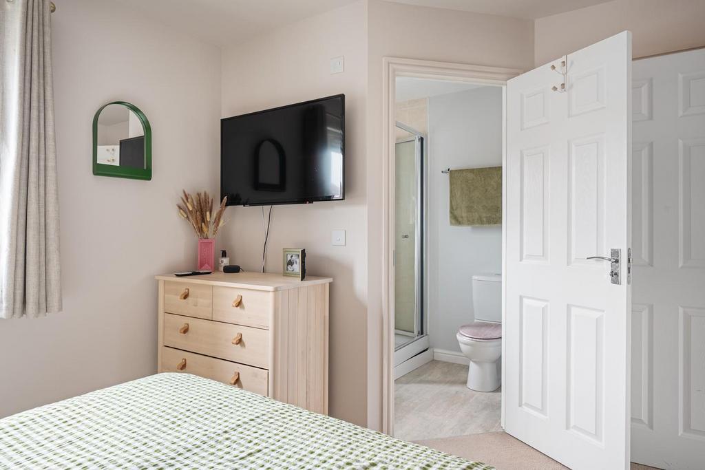 18 Nursery Drive-12.jpg