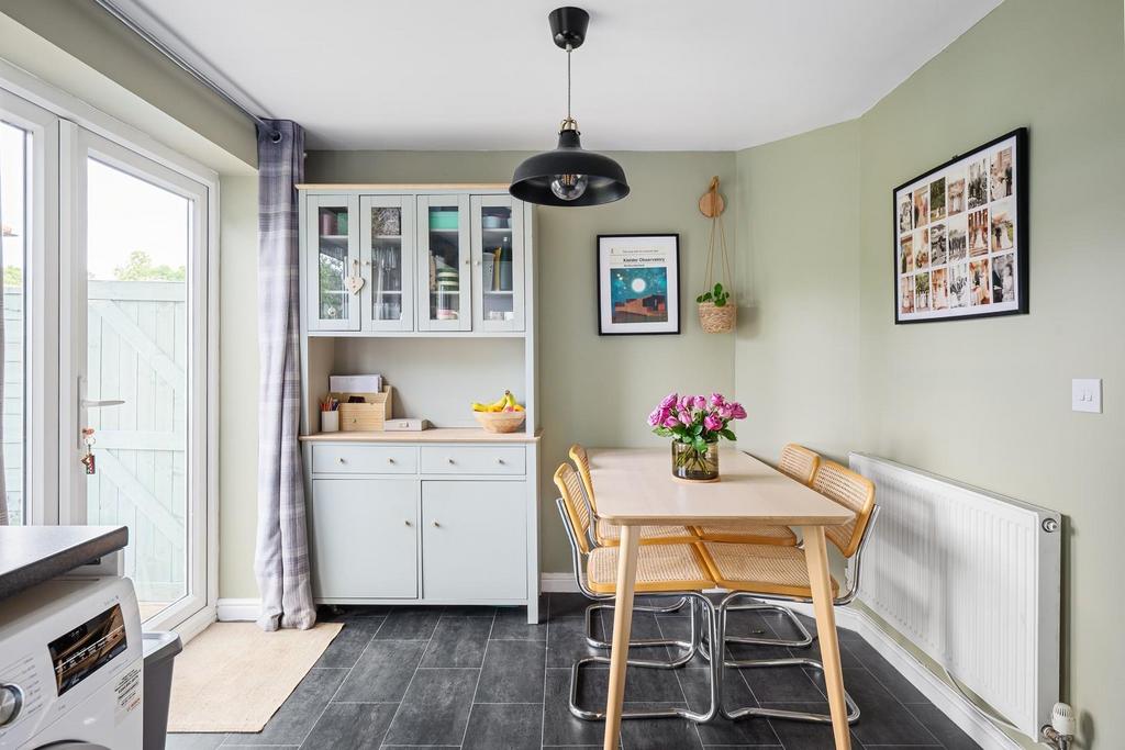 18 Nursery Drive-01.jpg