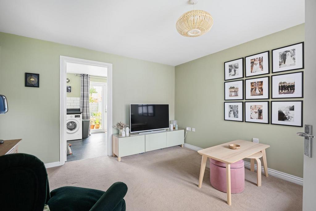 18 Nursery Drive-06.jpg