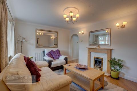 97 Brambling, Wilnecote, Tamworth, B77 5PG