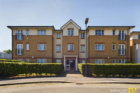 2 bedroom flat for sale, Collapit Close, Harrow