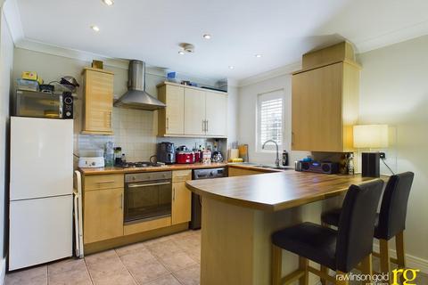 2 bedroom flat for sale, Collapit Close, Harrow