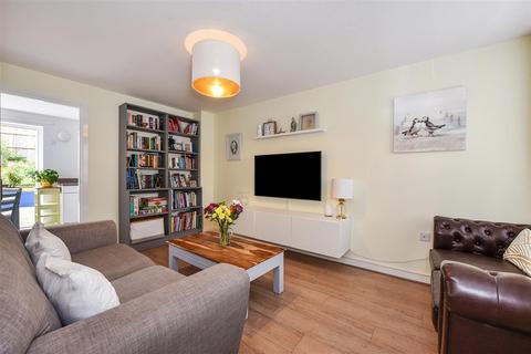 2 bedroom semi-detached house for sale, Halter Way, Andover