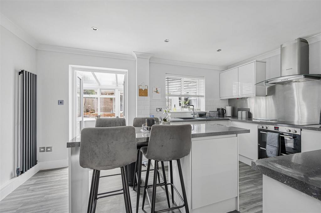 Kitchen/Breakfast Room