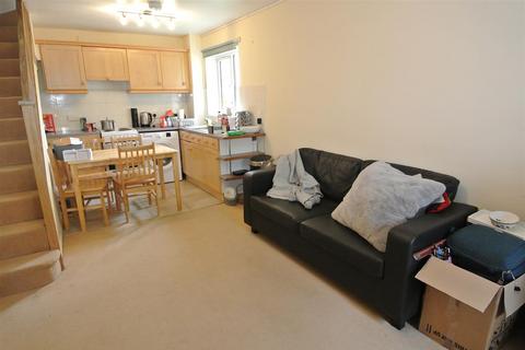 1 bedroom house for sale, Sycamore Walk, Egham TW20