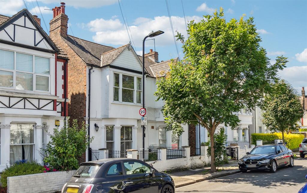 FOR SALE   Graham Road, W4