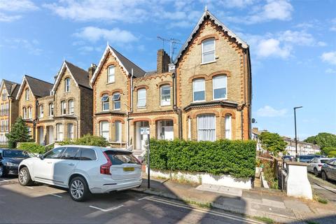 11b Marlborough Road, London, W4 4EU