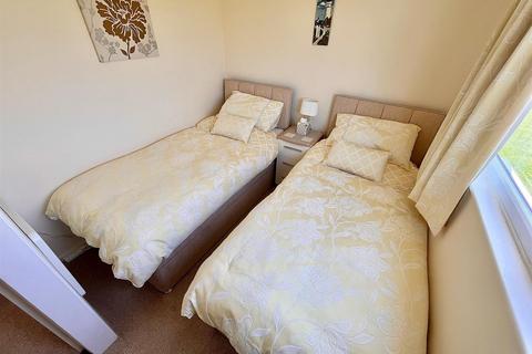 2 bedroom chalet for sale, Winterton Valley, Edward Road, Winterton-On-Sea, Great Yarmouth