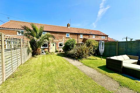 3 bedroom terraced house for sale, Ostend Cottages, Walcott NR12