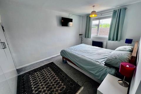 3 bedroom townhouse for sale, 28 Totley Brook Way Dore Sheffield S17 3PW