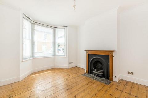 2 bedroom end of terrace house for sale, New Road, Richmond, TW10