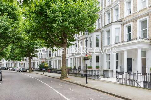 2 bedroom apartment to rent, Philbeach Gardens, Earl's Court SW5
