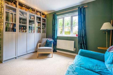 14 Clematis Way, Wymondham, NR18 0FX