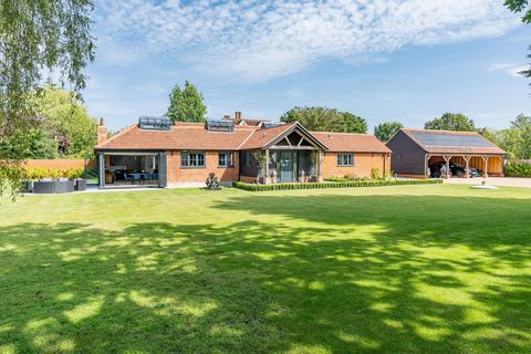 6 bedroom detached house for sale, East Hanningfield Road, Chelmsford CM2