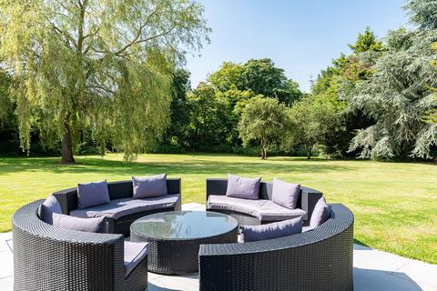 6 bedroom detached house for sale, East Hanningfield Road, Chelmsford CM2