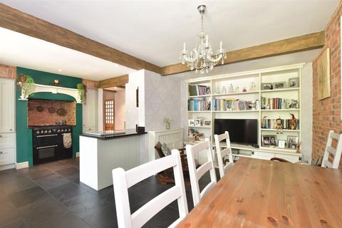 3 bedroom cottage for sale, Mickleburgh Hill, Herne Bay, Kent