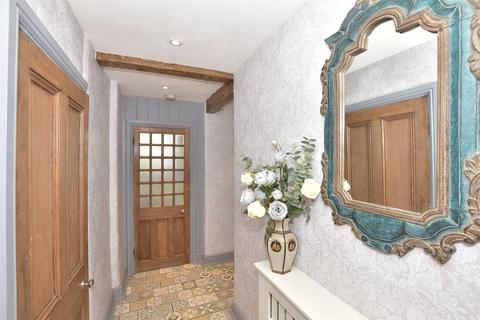 3 bedroom cottage for sale, Mickleburgh Hill, Herne Bay, Kent