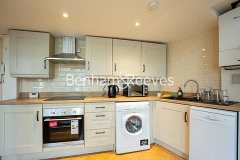 1 bedroom apartment to rent, Longridge Road, Earls Court SW5