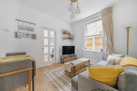 2 bedroom flat to rent, Aldworth Road, Stratford, London, E15