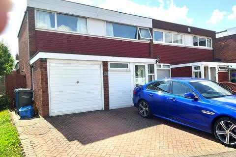 3 bedroom semi-detached house to rent, Carlton Crescent, Tamworth, B79