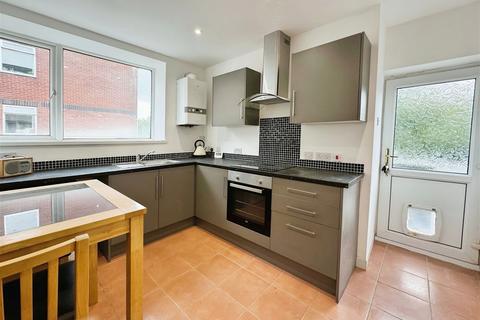 2 bedroom ground floor flat for sale, Thomas Street, Abertridwr, Caerphilly, CF83 4AY