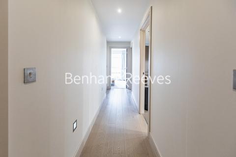 2 bedroom apartment to rent, Octavia House, Townmead Road SW6