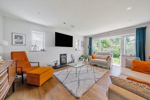 134 Hayes Lane, Kenley, CR8 5HQ