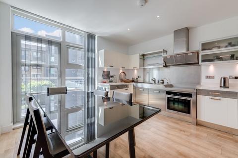 3 bedroom townhouse for sale, Halcyon Wharf, Wapping High Street, London, E1W