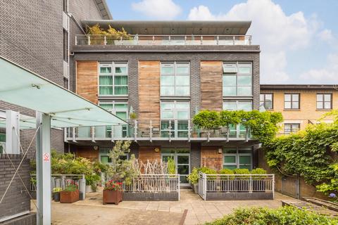 3 bedroom townhouse for sale, Halcyon Wharf, Wapping High Street, London, E1W