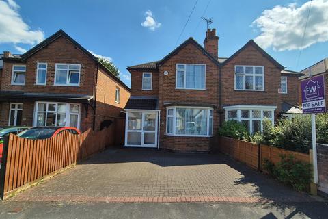 3 bedroom semi-detached house for sale, Beechfield Avenue, Leicester LE4