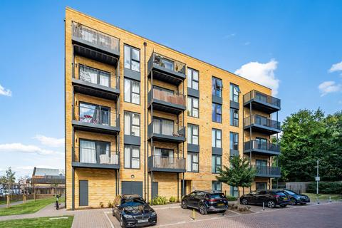 3 bedroom apartment for sale, Bowen Drive, London