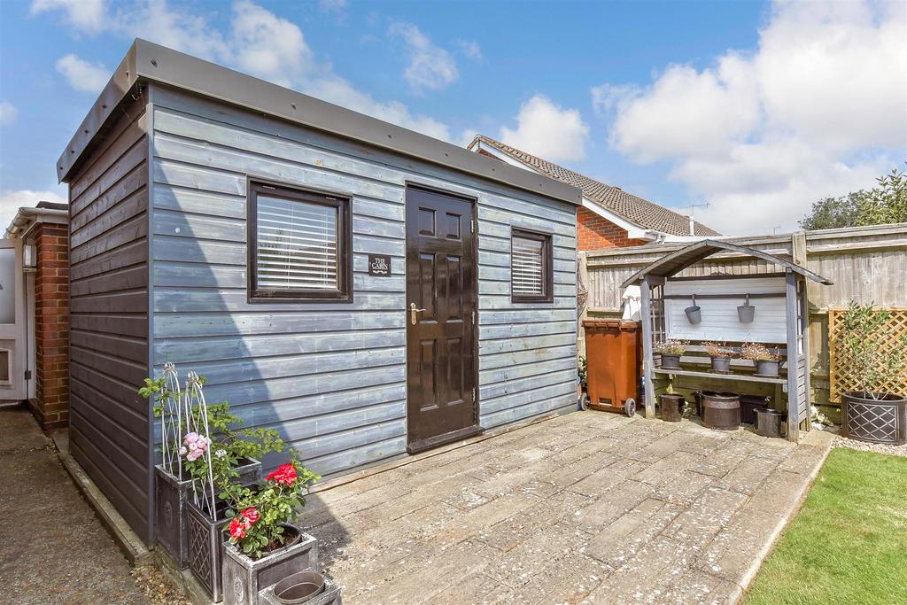 Workshop/Outbuildings