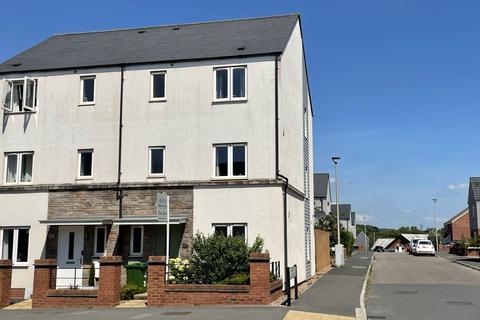 4 bedroom townhouse for sale, Cranbrook, Exeter EX5