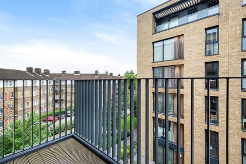 1 bedroom flat to rent, Albatross Way, Brampton House, SE16