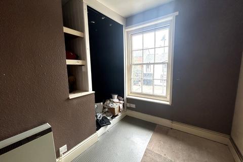 Terraced house to rent, Long Bridge Street, Llanidloes, Powys, SY18