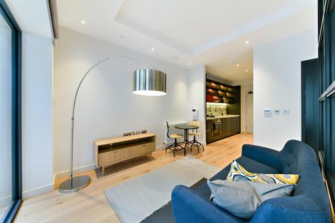 Studio for sale, Defoe House, London City Island, London, E14