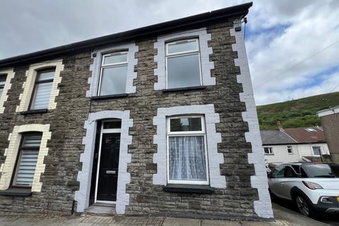 3 bedroom end of terrace house for sale, High Street, Porth - Porth